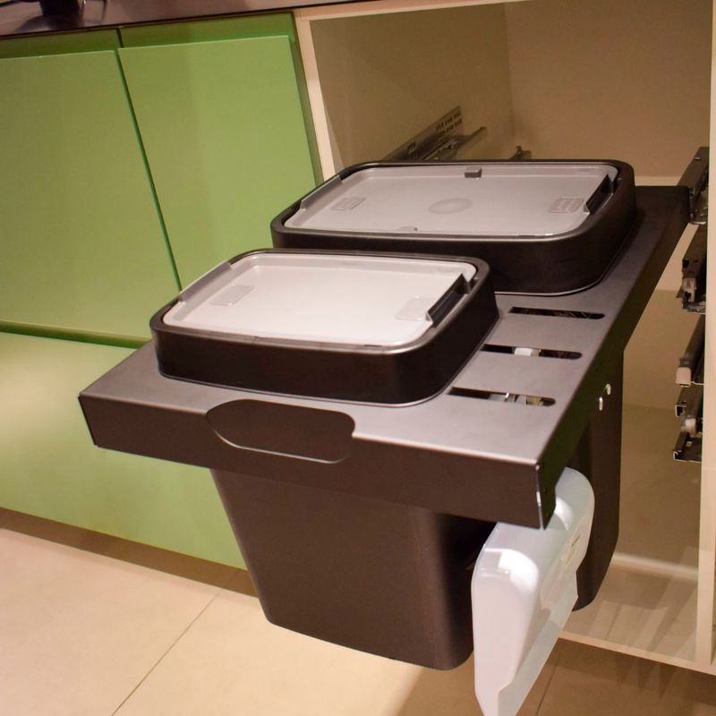 52290_lixeira-organize-com-porta-acessorios-e-corredica-oculta-masutti-copat_2